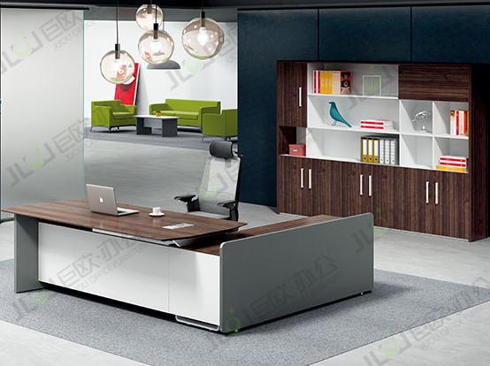 現(xian)代(dai)辦(bàn)公(gōng)傢(jia)具(ju)選購(gòu)